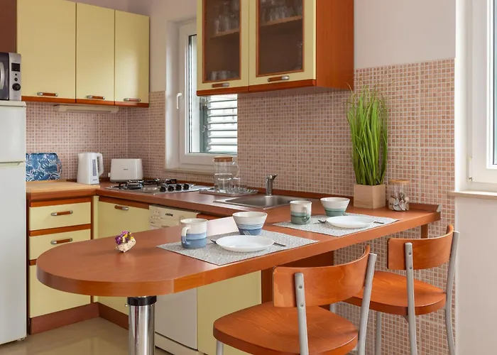 Apartment Maki Hvar Town